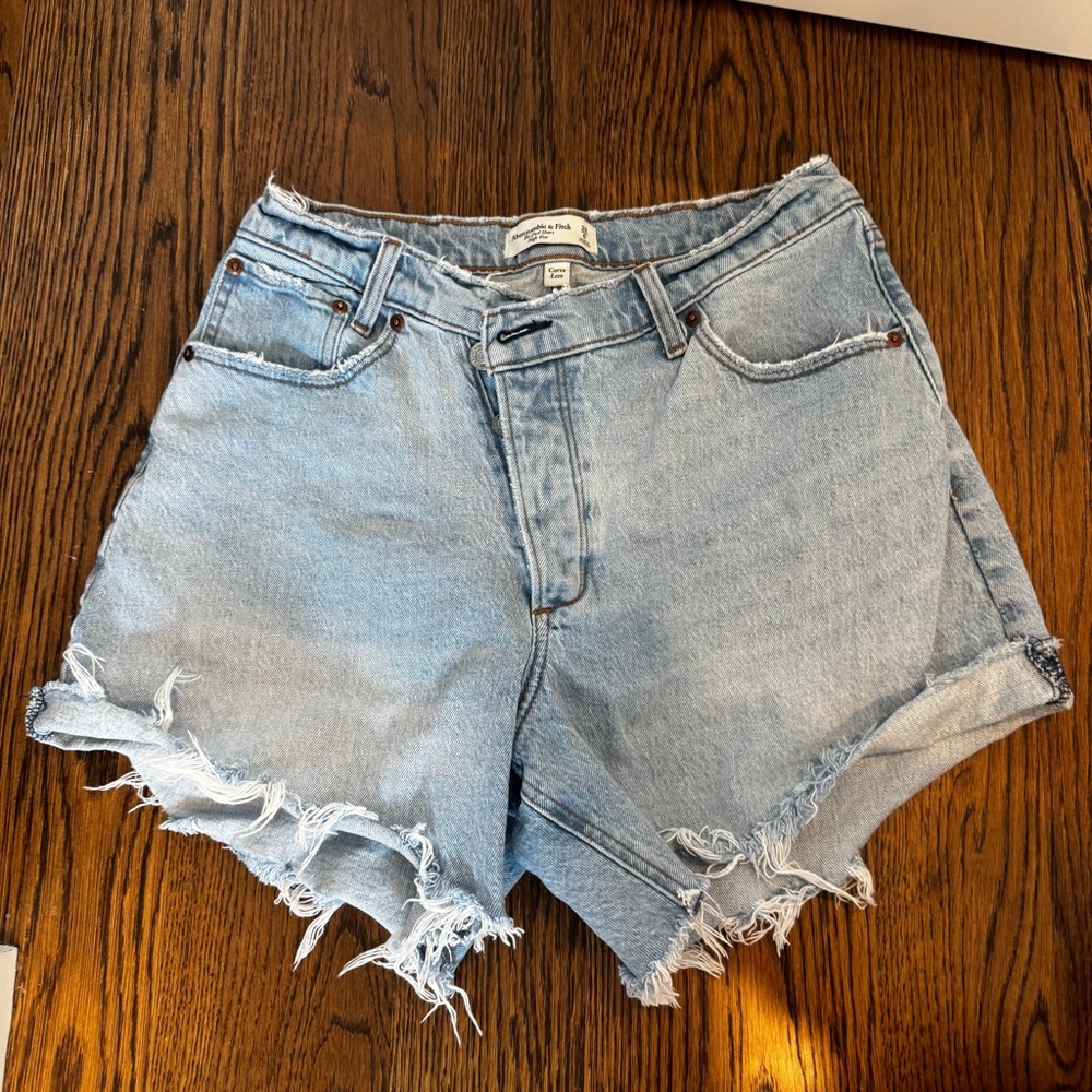Abercrombie Curve Love High Rise Dad Shorts